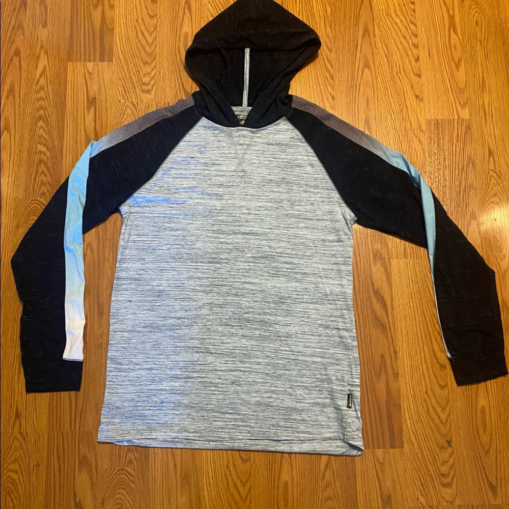 Long sleeve hooded t-shirt. Grey with blue ombré stripe on sleeve. Mens size XL